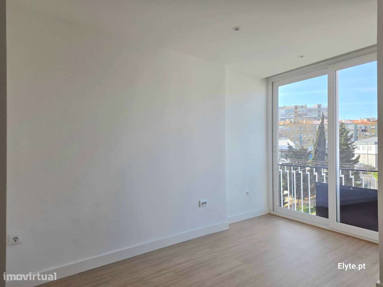 Apartamento T3 em Almada.-8