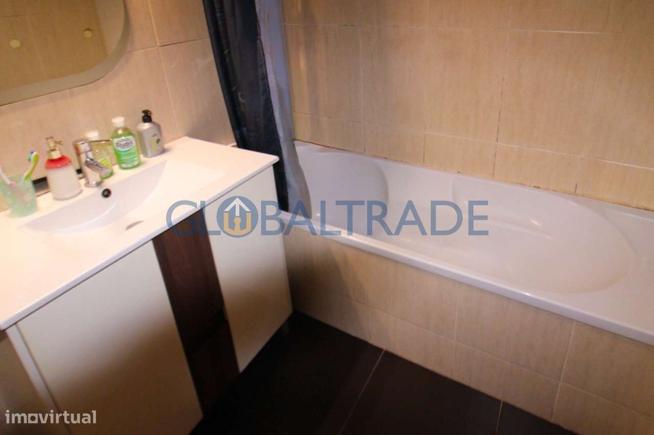 Apartamento T2 em Moreira da Maia-22
