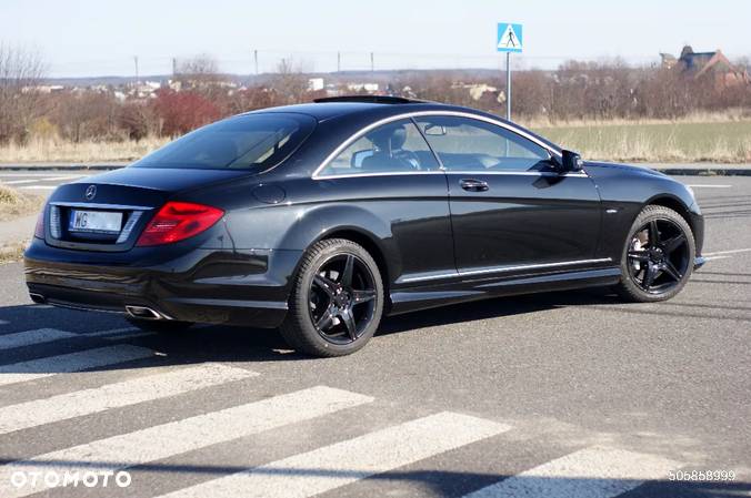 Mercedes-Benz CL 500 4-Matic BlueEff - 11