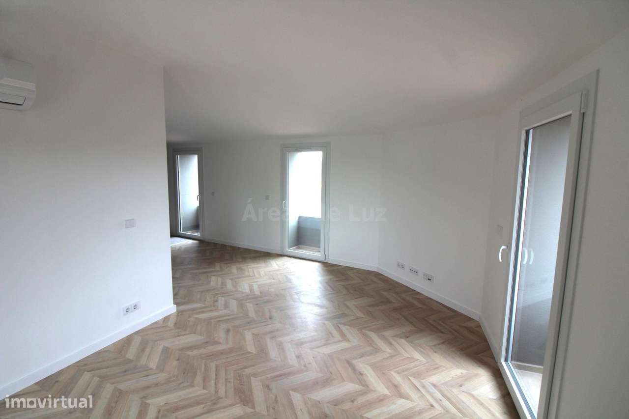 Apartamento T0 NOVO - Leiria-5