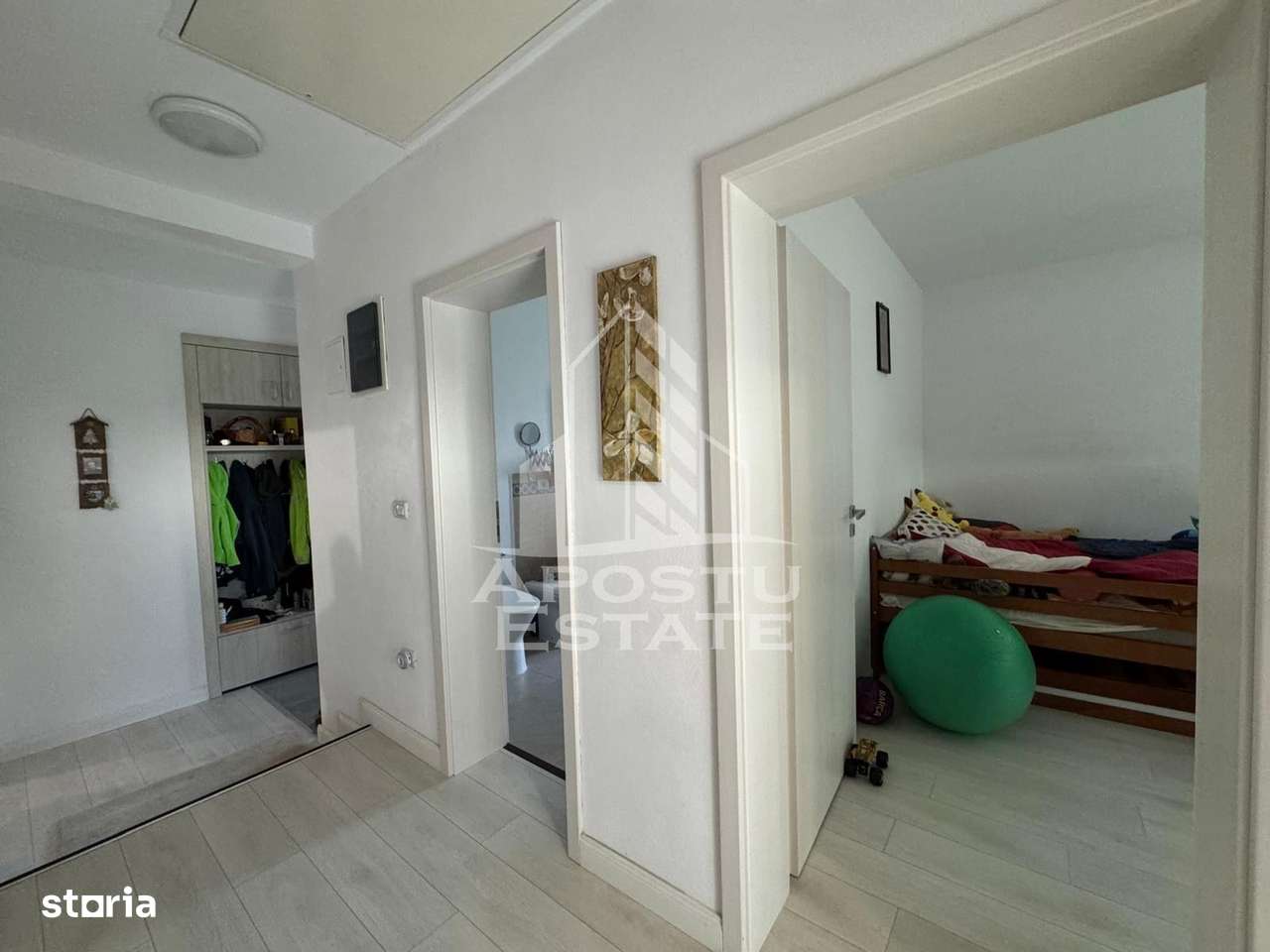 Casa individuala cu 4 camere, teren 700 mp, Mosnita Veche. pod generos - Imagine principală: 4/20