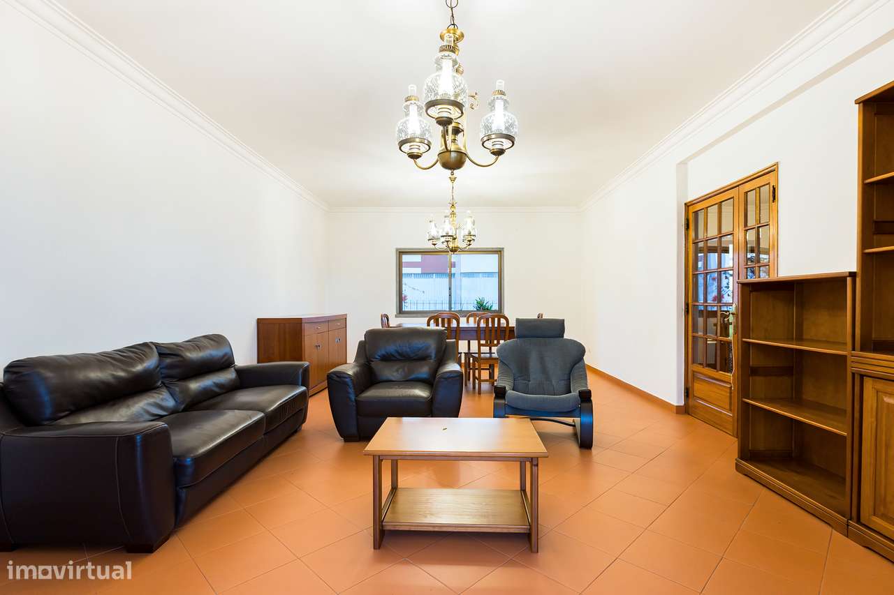 Moradia 4 quartos em Alverca-6