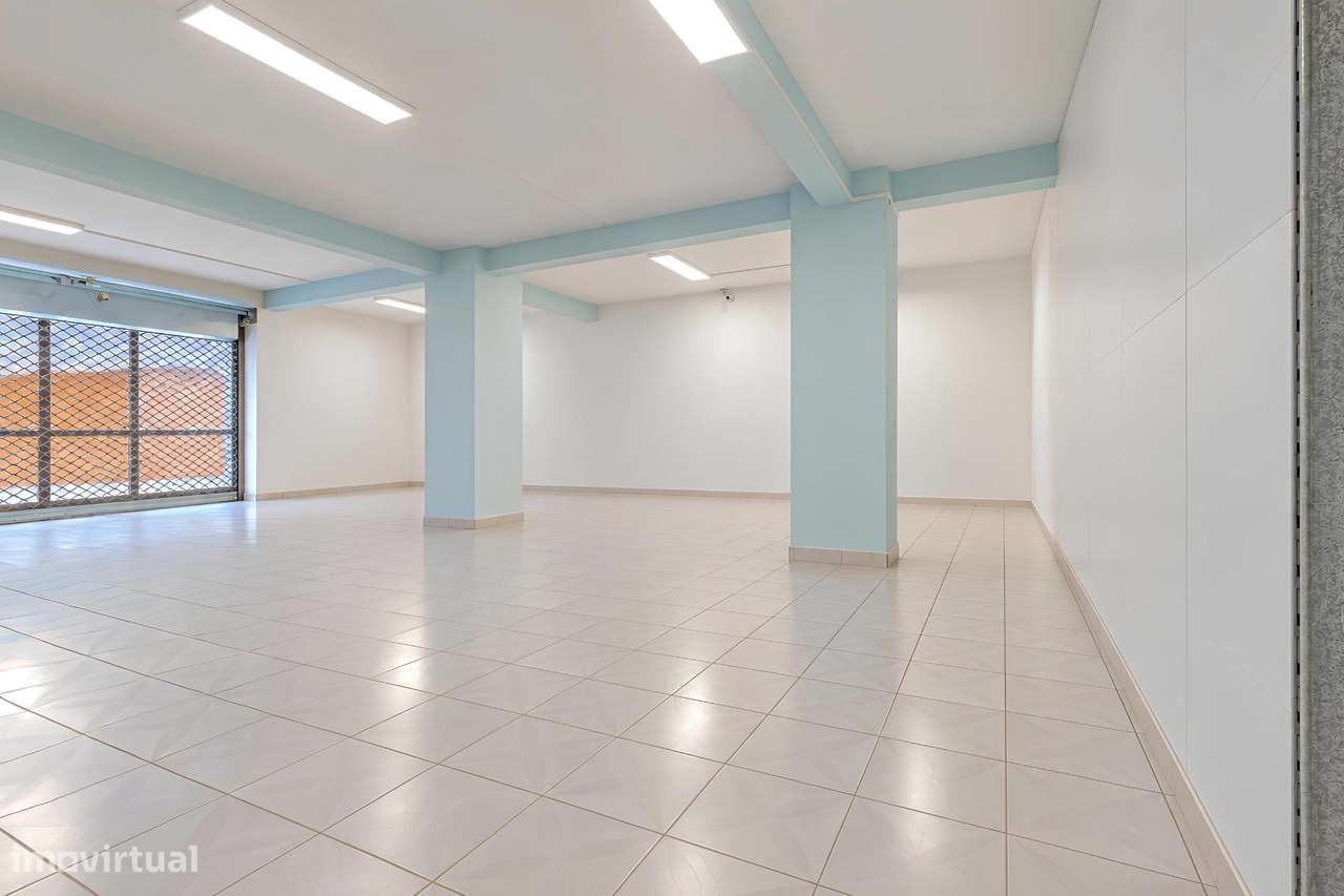 Venda | Loja de 670 m2 | 15 m de fachada | Garagem-26
