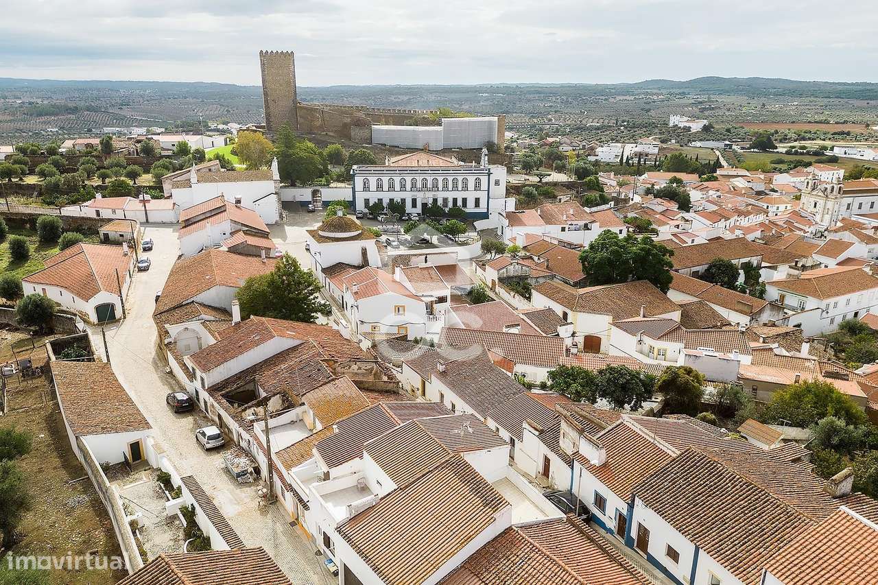 Moradia T1 Moderna e Renovada c/ Varanda | Portel-28