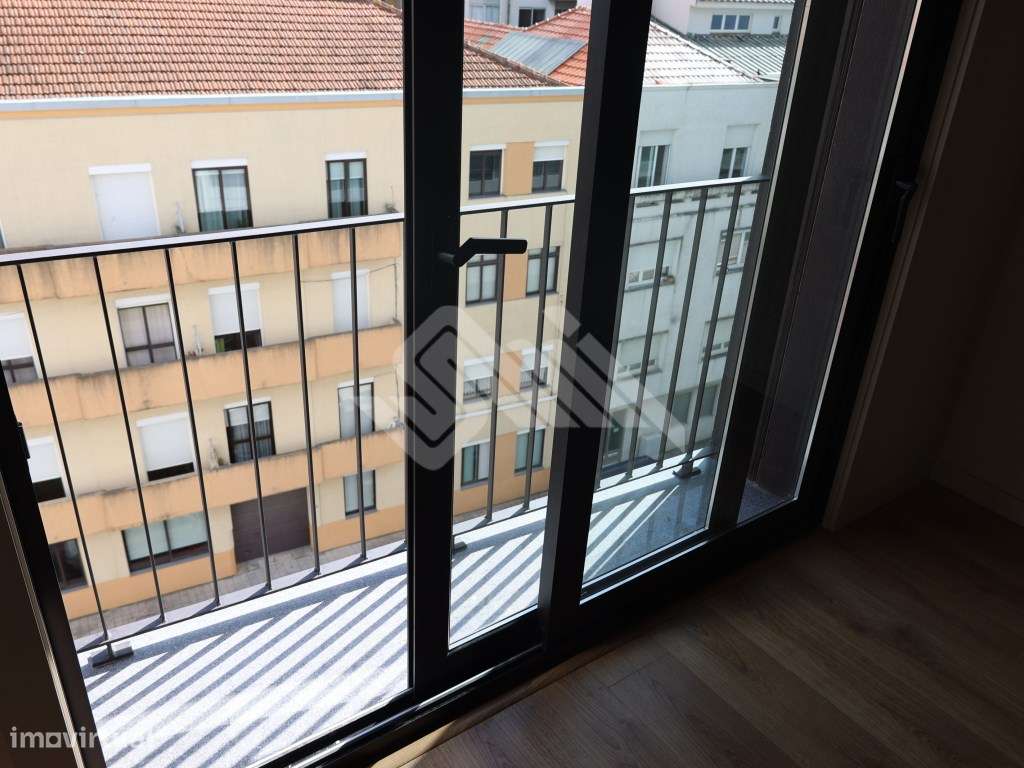 Apartamento T1 com Vista Panorâmica - Rotunda da Boavista / Casa da...-2