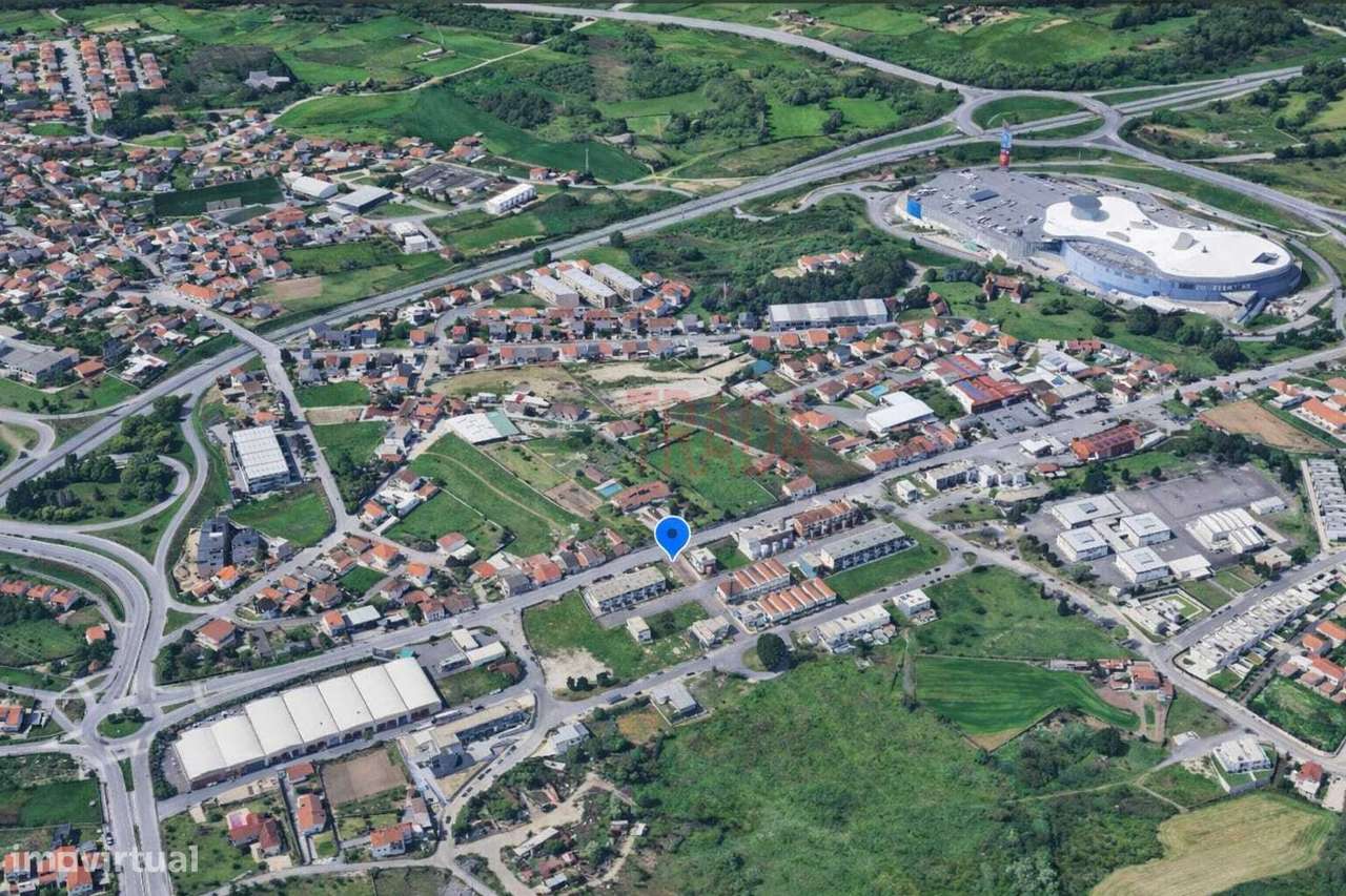 Oportunidade Braga! Lote c/ Projeto T4 + Estrutura | Perto do Centro-7