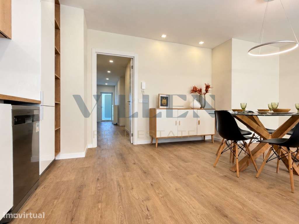 Apartamento T2 Mobilado e Equipado, com Garagem - São Romão do Coro...-12