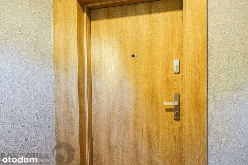 Parter domu po remoncie 101 m2+ogród+garaż 700tys.-11