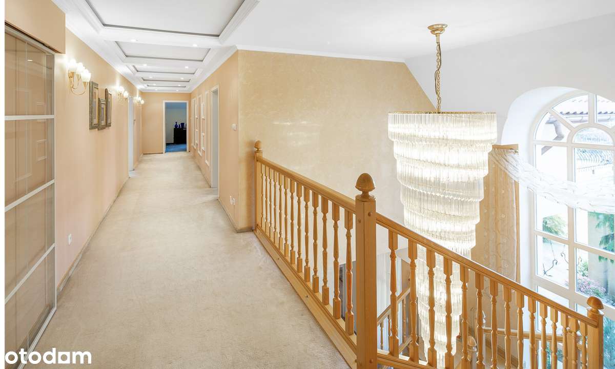 Dworek | Strefa SPA z basenem i kortem | 2,94 ha-12