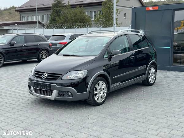 Volkswagen Golf Plus 1.9 TDI Comfortline - 1