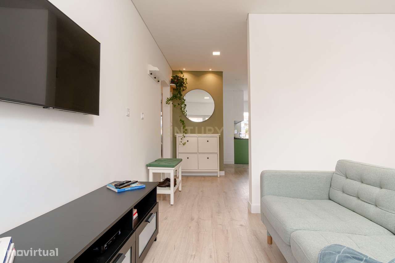 Apartamento T2 Mobilado no Centro de Almada – Excelente Localização-10