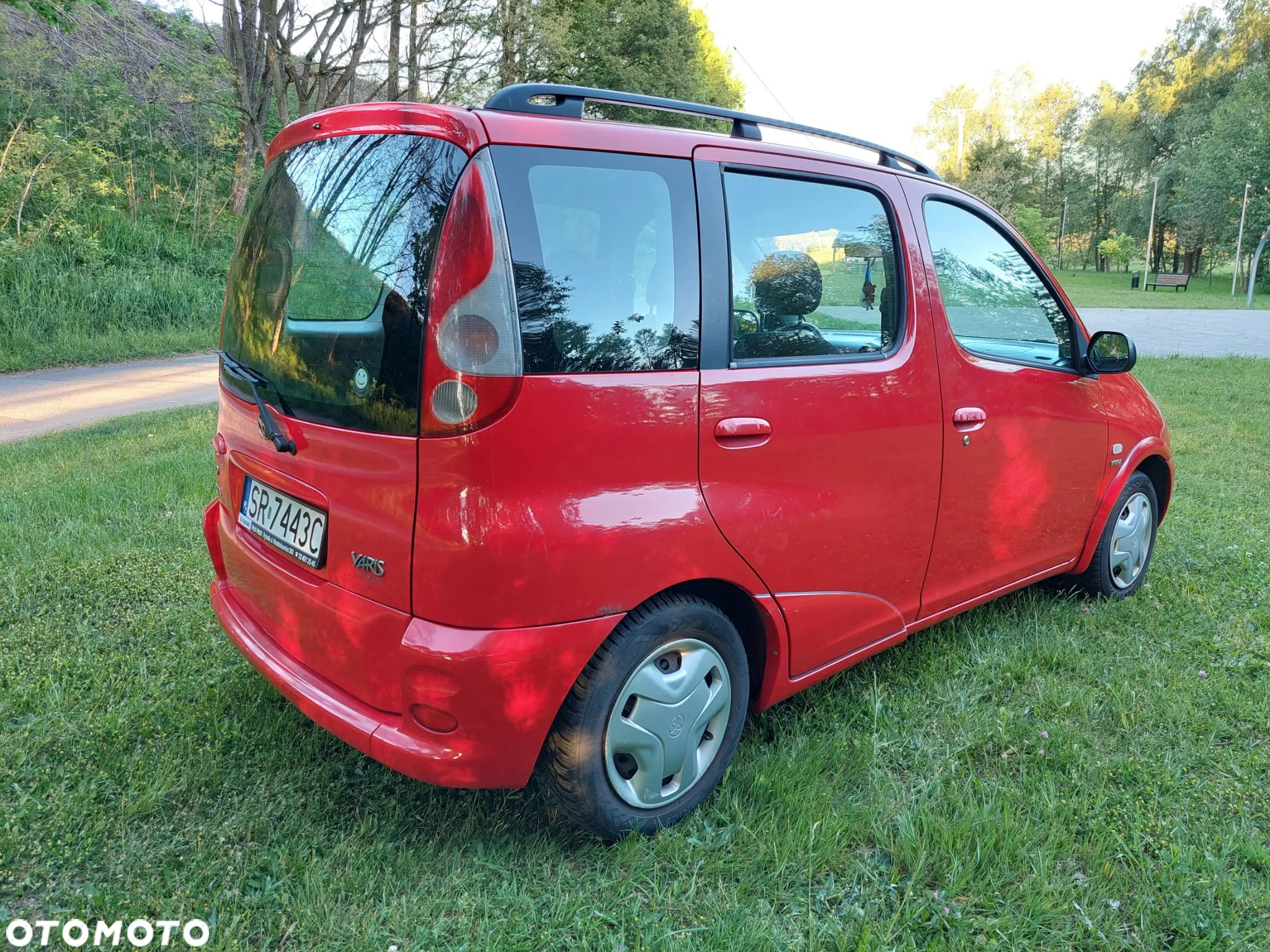 Toyota Yaris Verso 1.3 - 6