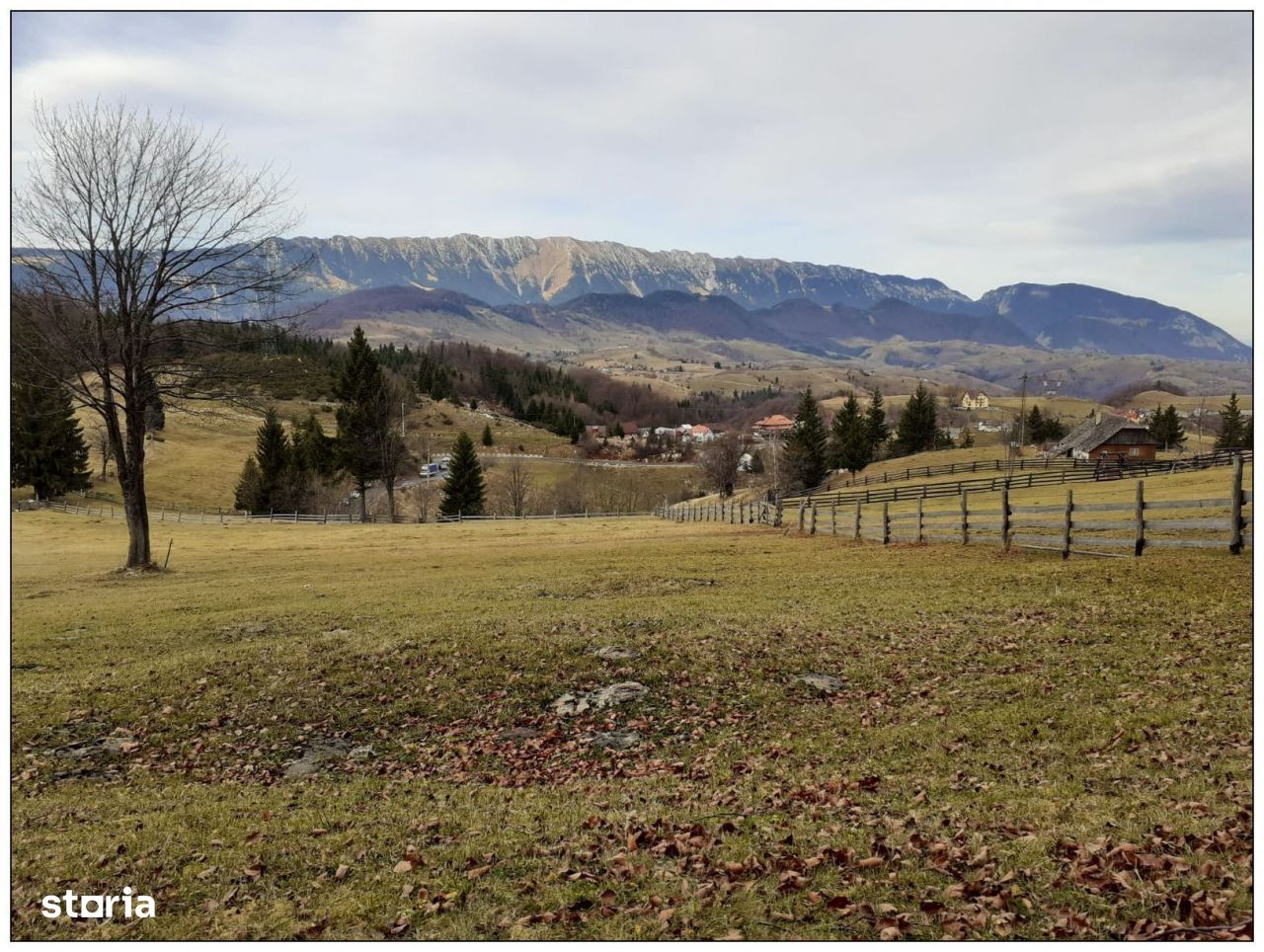 Teren Cu Priveliste Panoramica Si Acces Din Drumul Principal