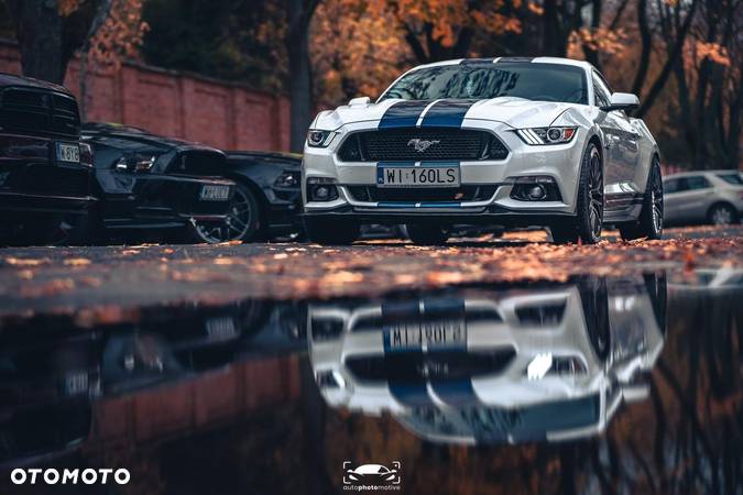 Ford Mustang 5.0 V8 GT - 7