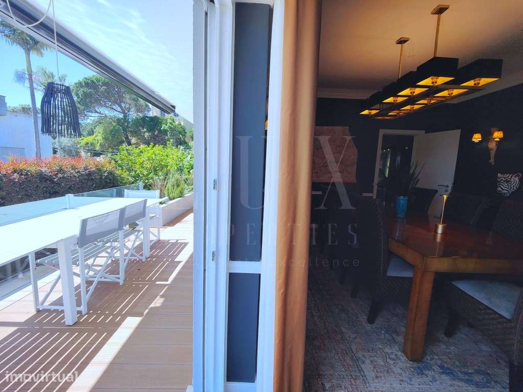 MORADIA DE LUXO NO CENTRO DO ESTORIL-12