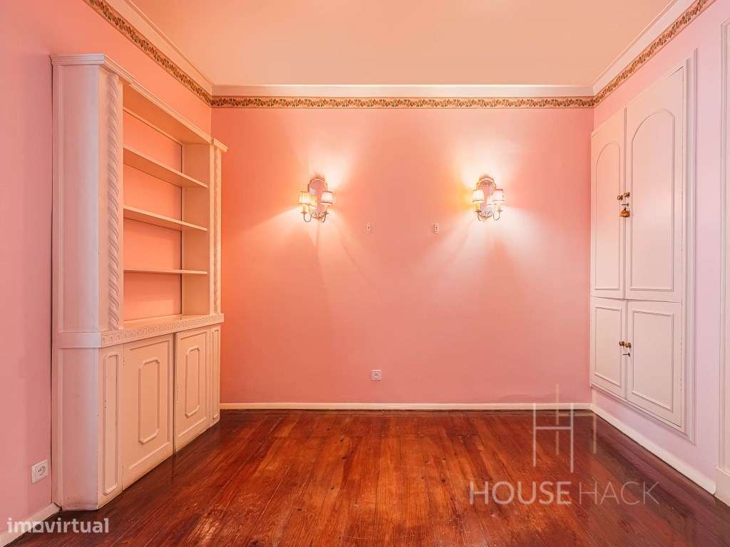 Apartamento T3 com logradouro na Rua de São Bento-16