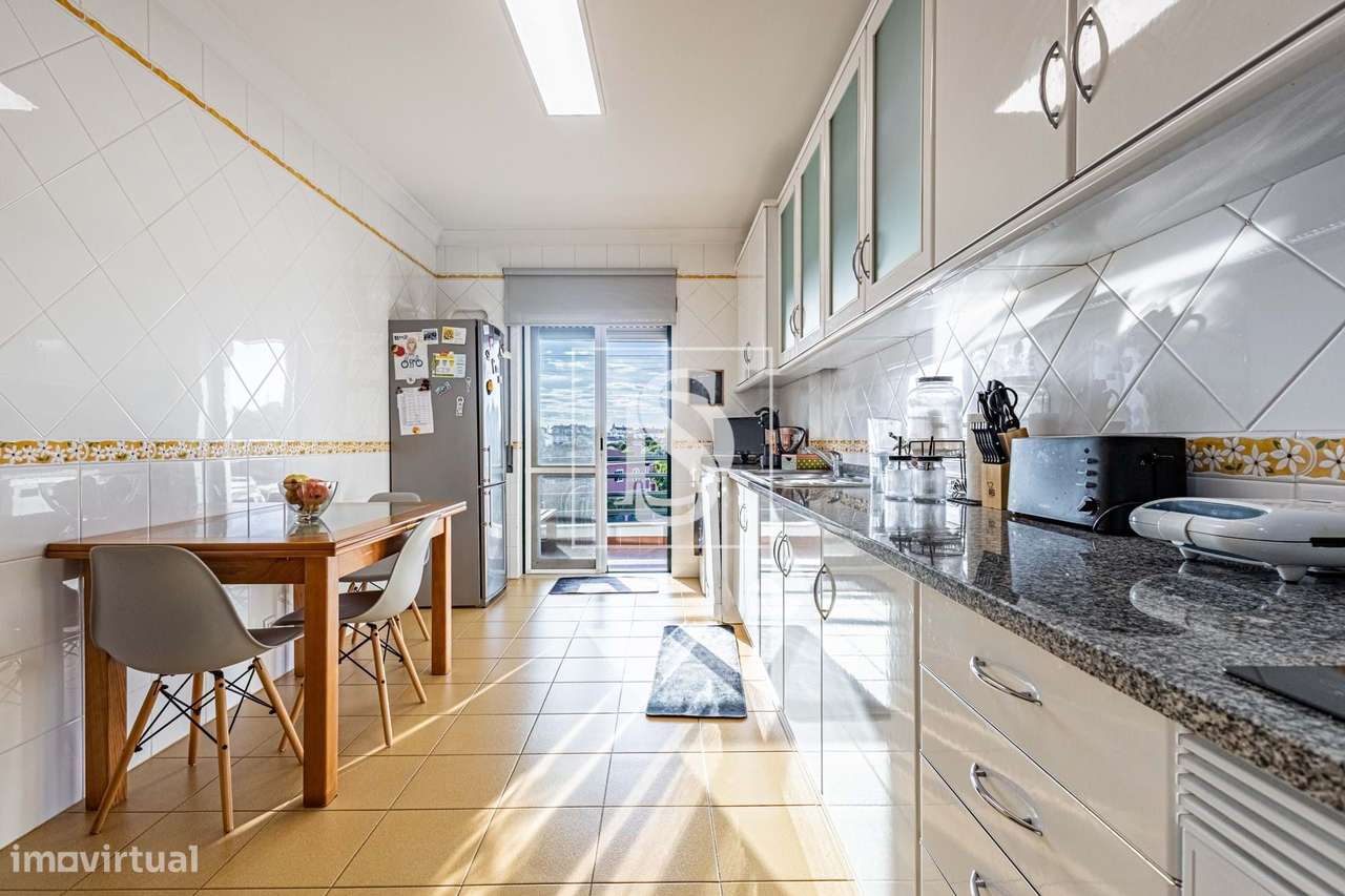 Apartamento, 112,14 m², União de Freguesias da cidade de Santarém-25