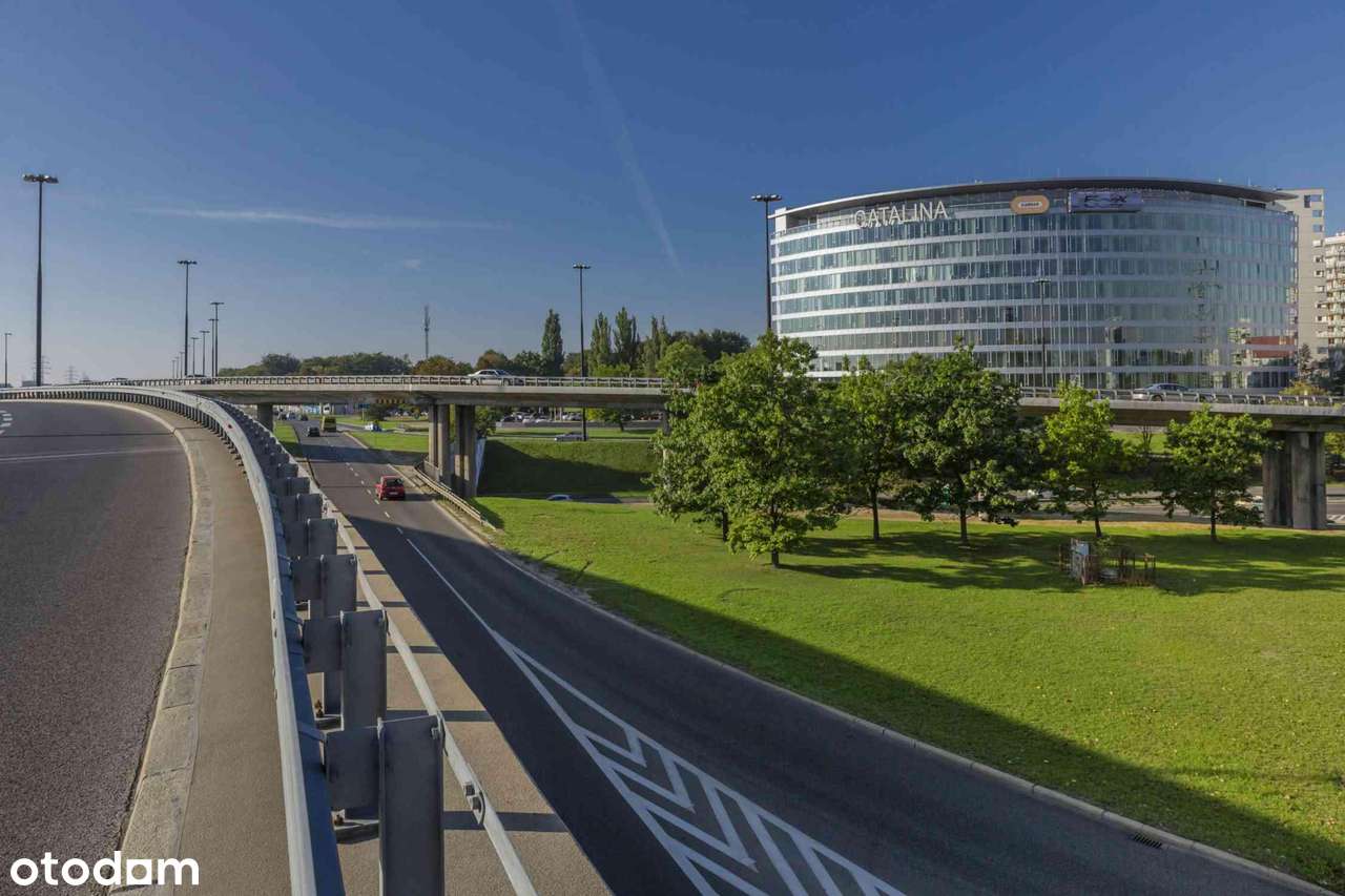 Duże biuro przy alei Wyścigowej - Pełny obrazek: 4/5