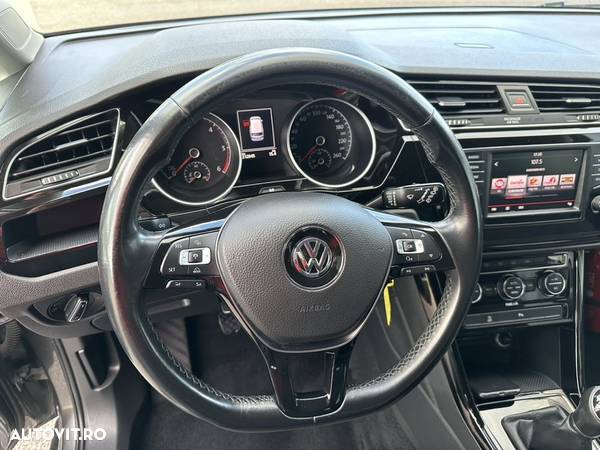 Volkswagen Touran 1.6 TDI Comfortline - 15