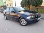 BMW Seria 3 318i - 4