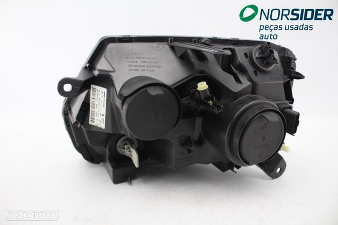 Farol direito Dacia Duster|13-16 - 7