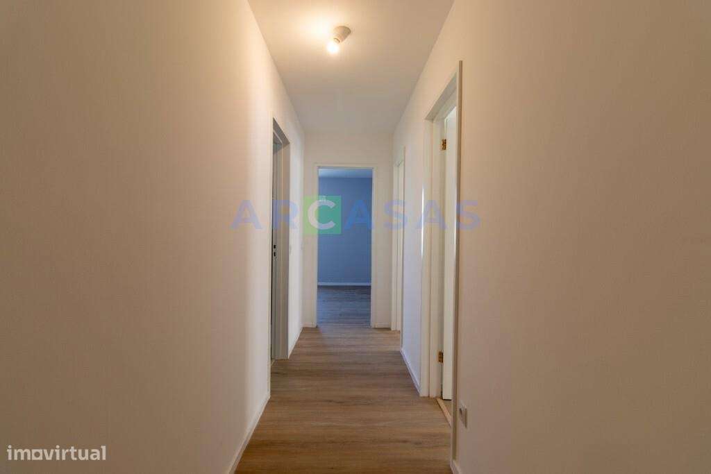 Apartamento T3  com varanda e lugar de garagem em Baguim do monte, Gon-10