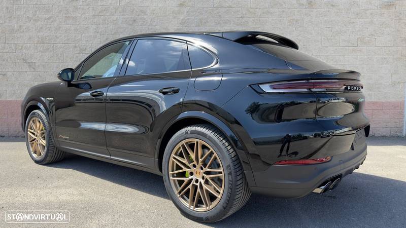 Porsche Cayenne Coupé - 5