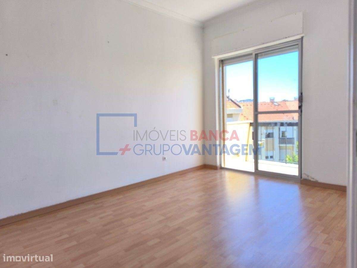 T2 - Carnaxide - Oeiras - Grande imagem: 3/30