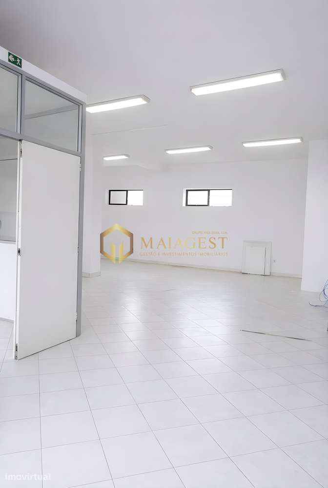 Espaço Comercial para Arrendamento em Valongo - Grande imagem: 3/9