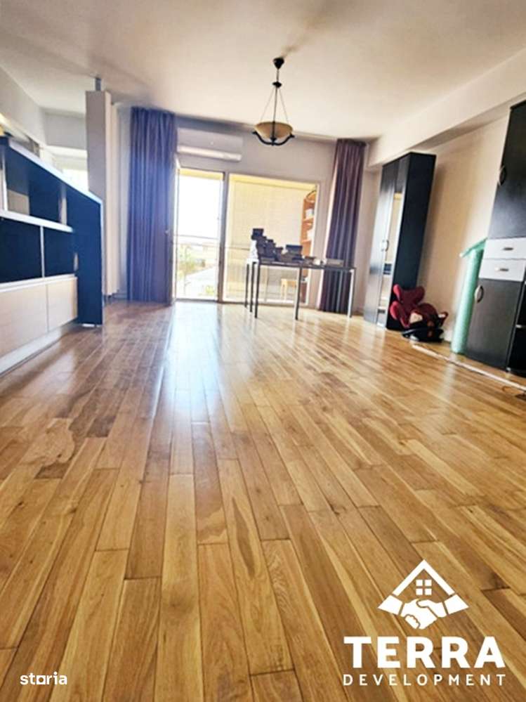 Pret promotional! Apartament spatios, cu garaj  – Faleza Nord-1