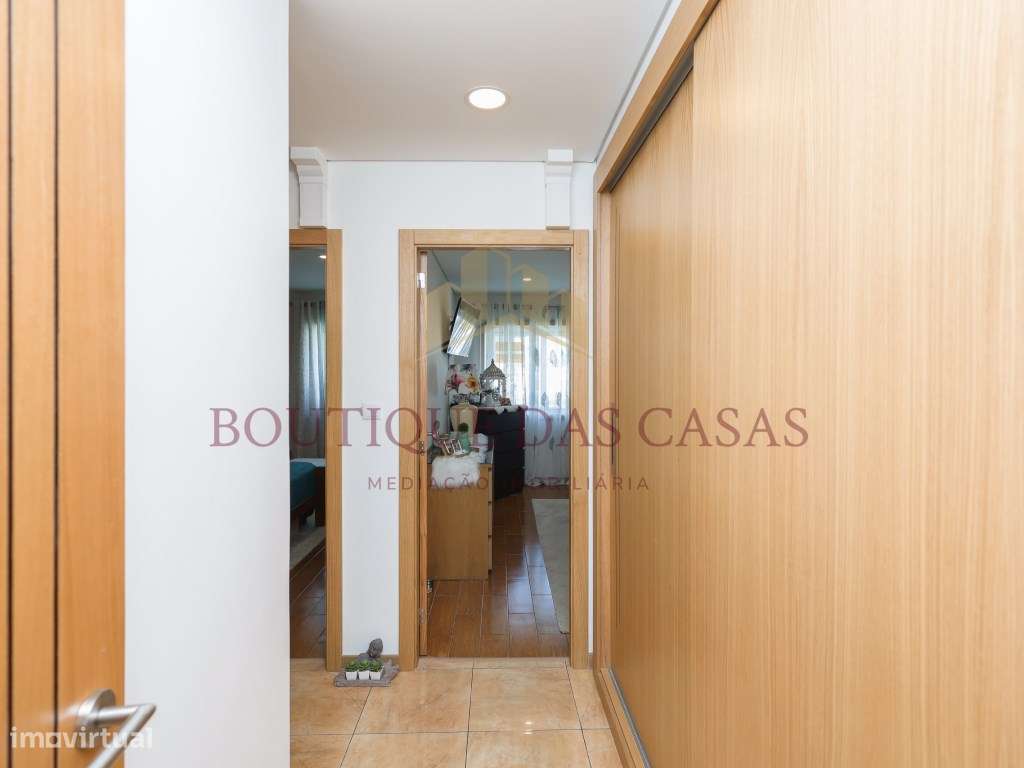 T3 Último Piso com Elevador | Remodelado | 3 Frentes | Muita Luz | ...-27