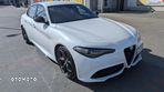 Alfa Romeo Giulia 2.0 Turbo 16V AT8 Veloce Ti - 9