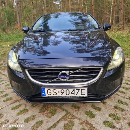 Volvo V40 - 2