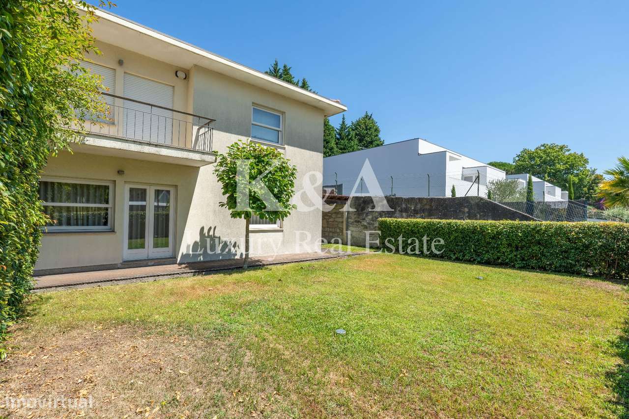 Moradia T3 com jardim perto do Parque da Cidade. - Grande imagem: 5/25