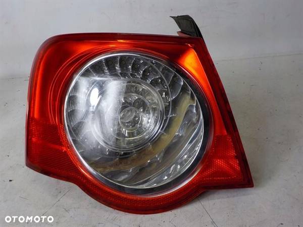 VOLKSWAGEN PASSAT B6 SEDAN LAMPA LEWA TYLNA LEWY TYŁ - 1