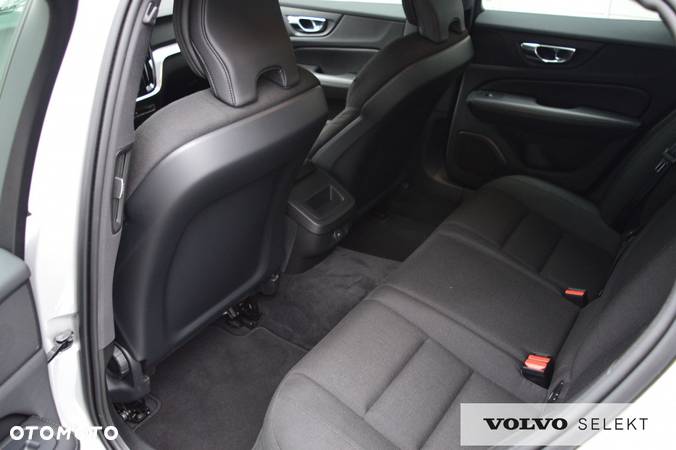Volvo V60 - 12