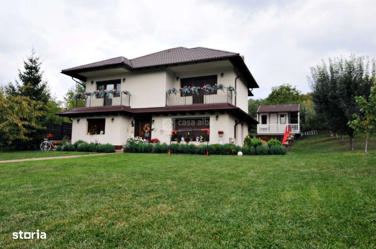 Eleganta & confortul se intalnesc aici! Proprietate superba de vanzare - Imagine principală: 2/20