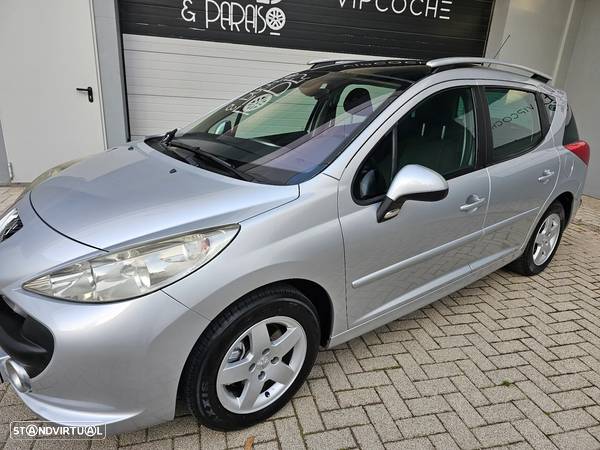 Peugeot 207 SW 1.4 Sport - 26