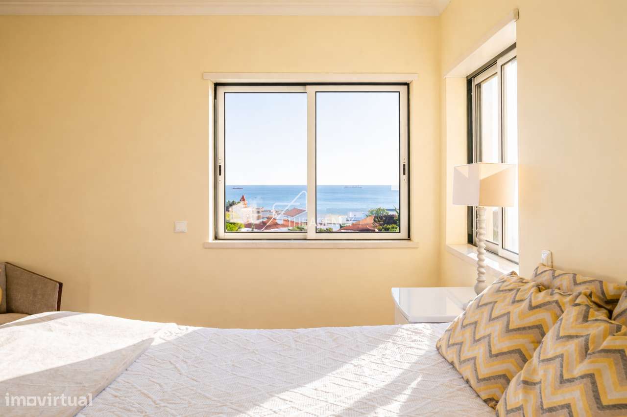Apartamento de Luxo T3 à Venda no Estoril com Vista Mar-25