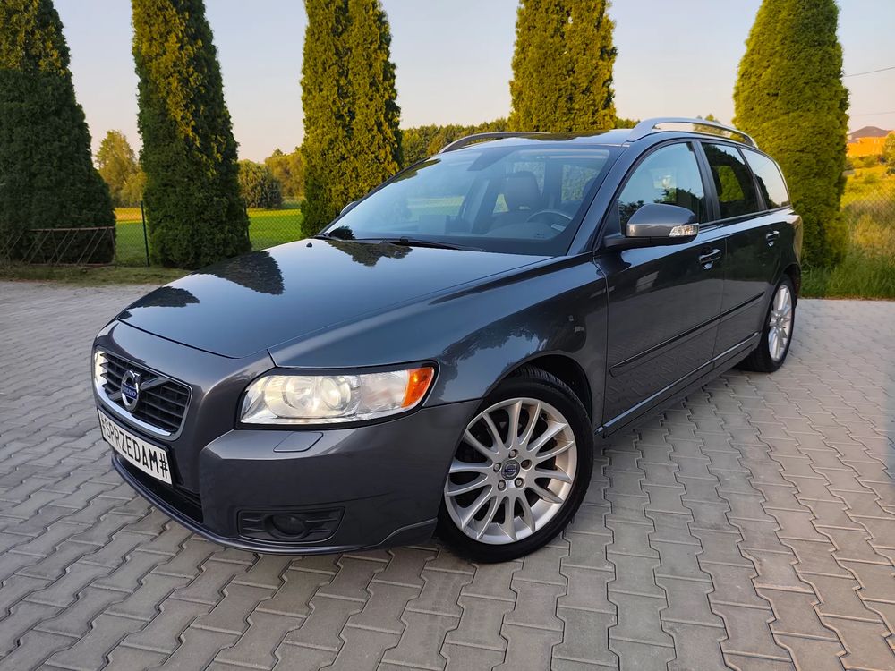 Volvo V50 DPF D2 Business Edition 2011