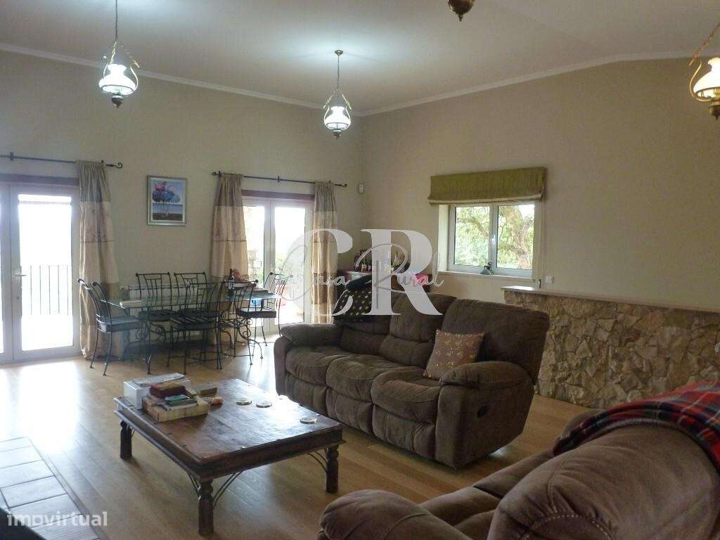 Casa isolada de 3 quartos com piscina, garagem, poço e vistas deslumbr-30