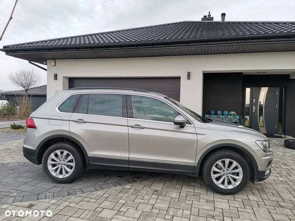 Volkswagen Tiguan 2.0 TDI BMT SCR 4Mot Comfortline - 6