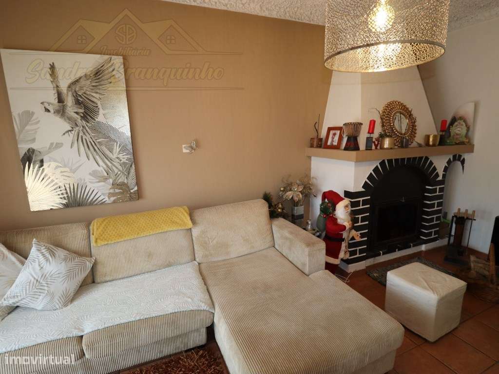 Moradia T3 em lote de 2800m2-40