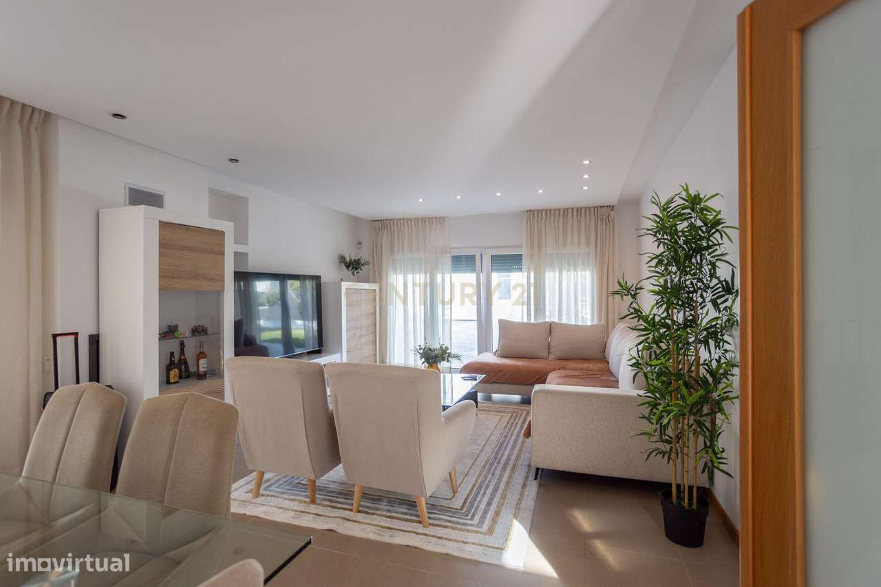 Moradia T4 para Arrendamento – Montijo (Atalaia) - Grande imagem: 4/60