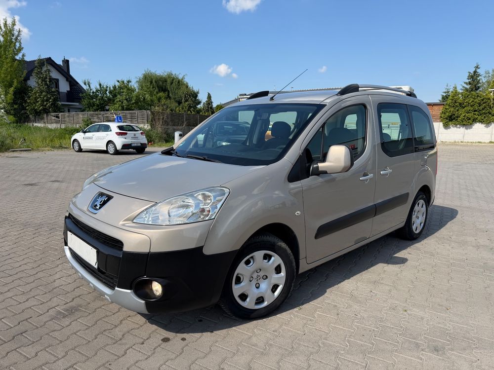 Peugeot Partner II 2011