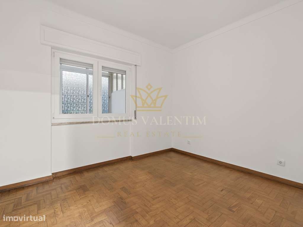 Apartamento T3 Parcialmente Remodelado - Setúbal-9