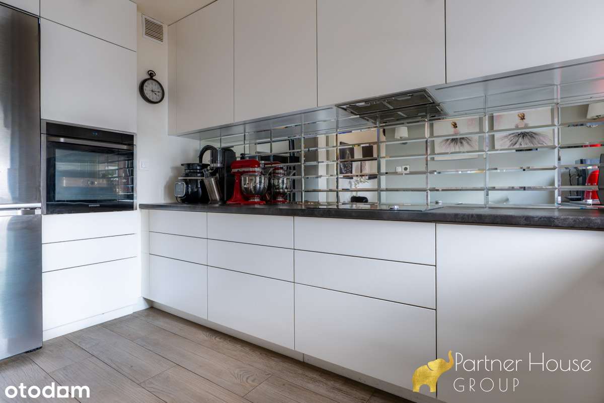 Przestronne i jasne mieszkanie z zamknietą kuchnią - Pełny obrazek: 4/15