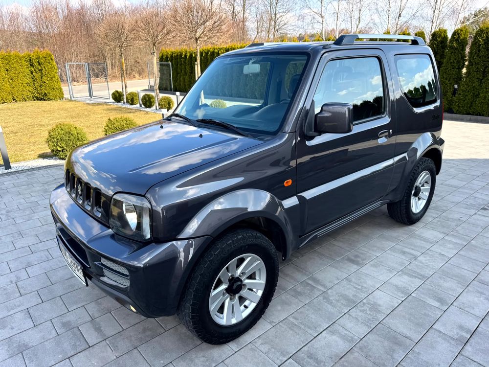 Suzuki Jimny III 2011