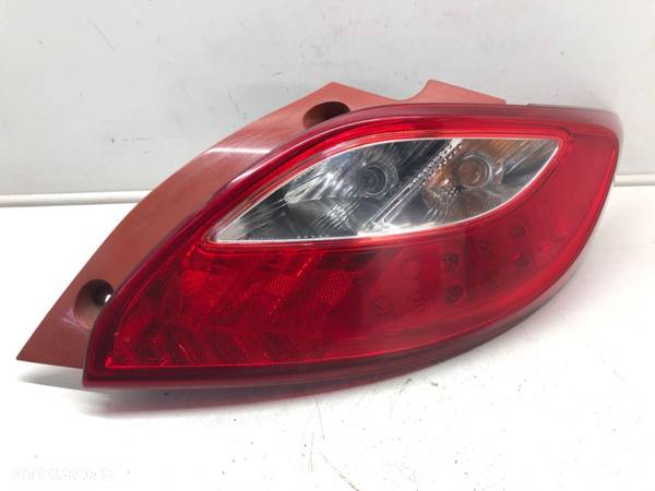 LAMPA PRAWY TYŁ MAZDA 2 (DE_, DH_) 2007 - 2015 1.3 (DE3FS) 63 kW [86 KM] benzyna 2007 - 2015 - 1