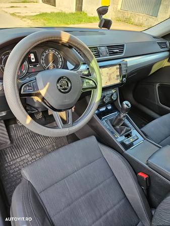 Skoda Superb 1.6 TDI Style - 5